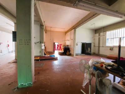 negozio in affitto a Campi Bisenzio in zona Capalle