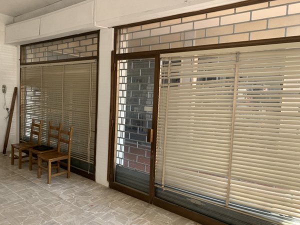 negozio in affitto a Campi Bisenzio