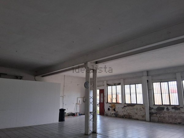 capannone in affitto a Campi Bisenzio in zona San Donnino