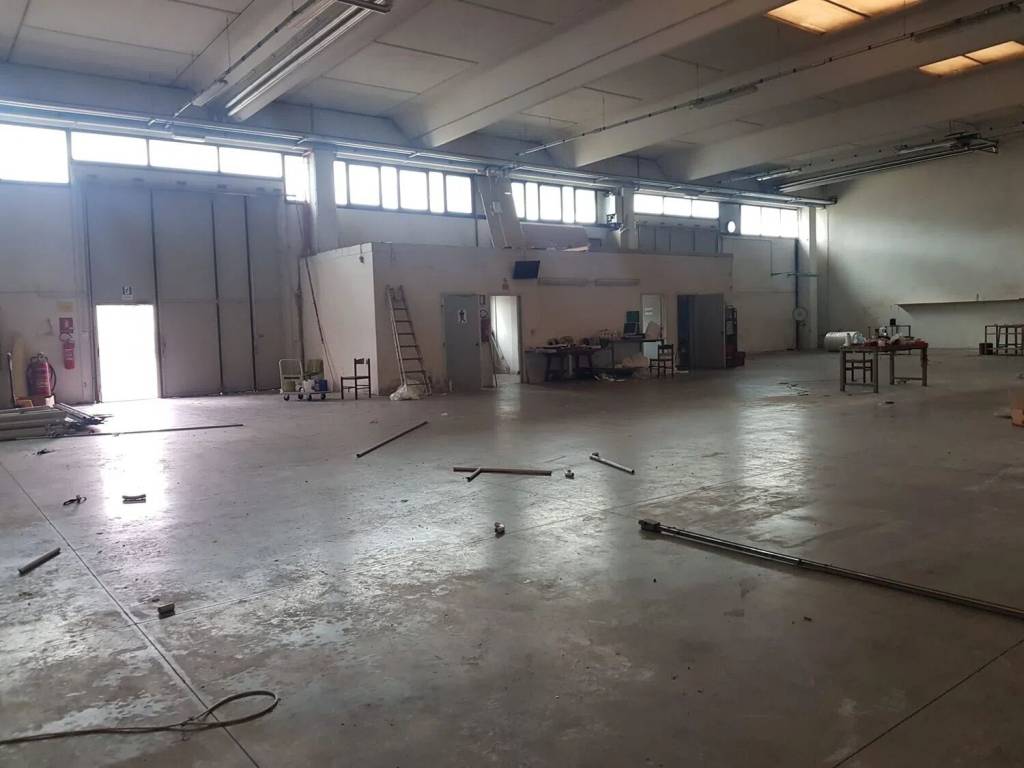 appartamento in affitto a Campi Bisenzio in zona Il Rosi