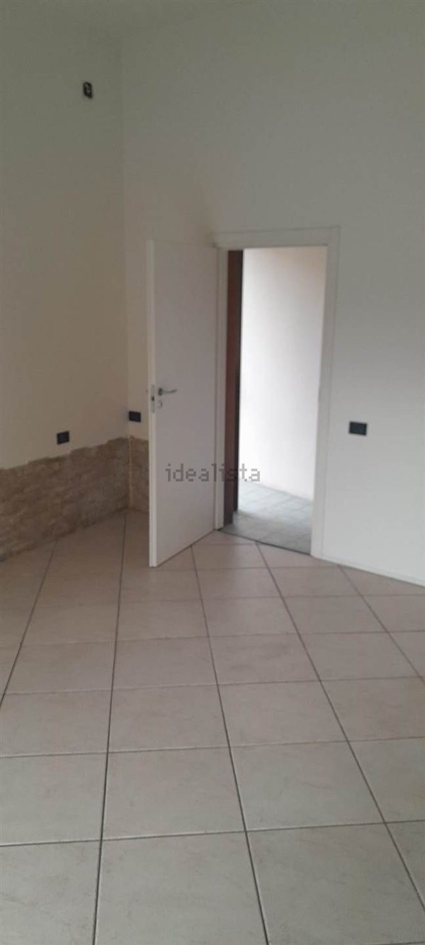 ufficio in affitto a Campi Bisenzio