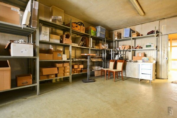 ufficio in affitto a Campi Bisenzio