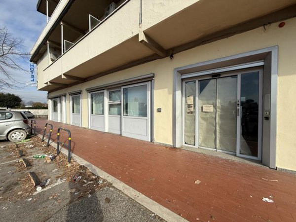 casa semindipendente in affitto a Campi Bisenzio