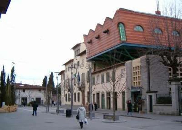 ufficio in affitto a Campi Bisenzio
