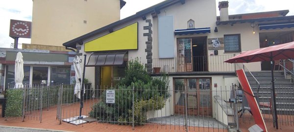 locale commerciale in affitto a Campi Bisenzio in zona San Piero a Ponti
