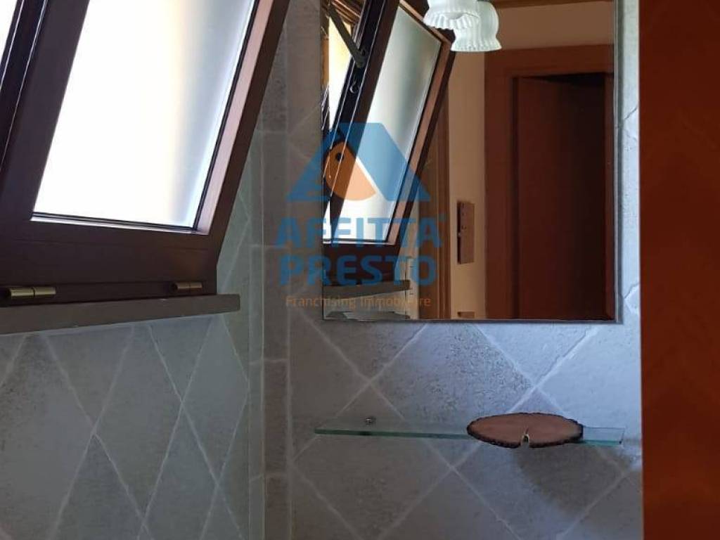 intera palazzina in affitto a Capraia e Limite