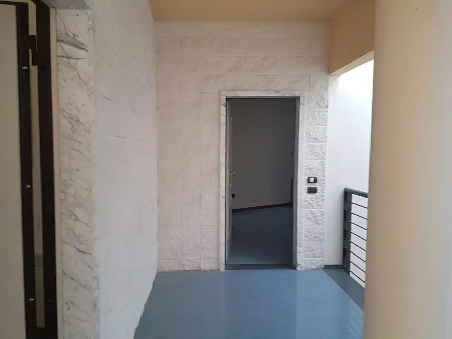 ufficio in affitto a Capraia e Limite