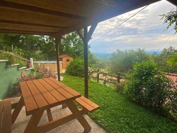 appartamento in affitto a Capraia e Limite in zona Castra