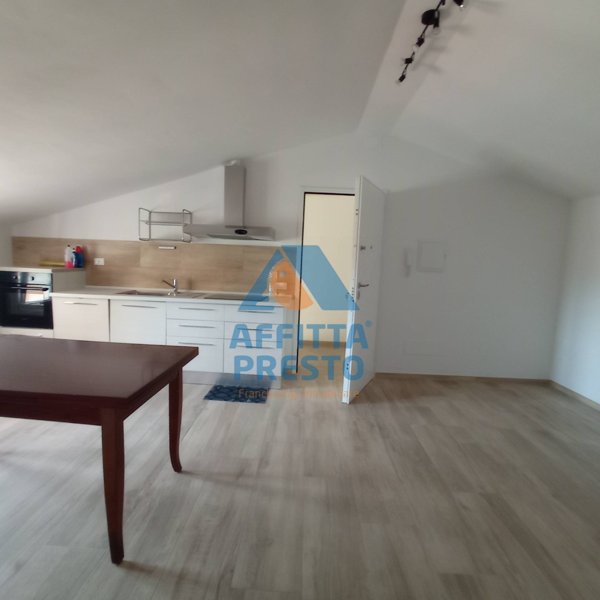 appartamento in affitto a Capraia e Limite in zona Limite sull' Arno