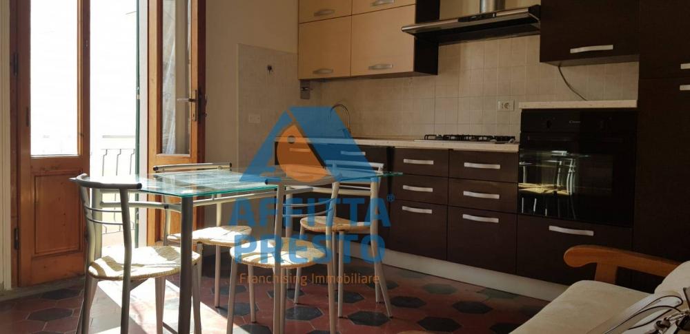 appartamento in affitto a Capraia e Limite in zona Limite sull' Arno