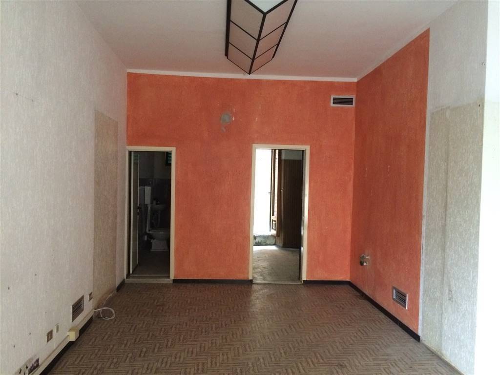 negozio in affitto a Castelfiorentino