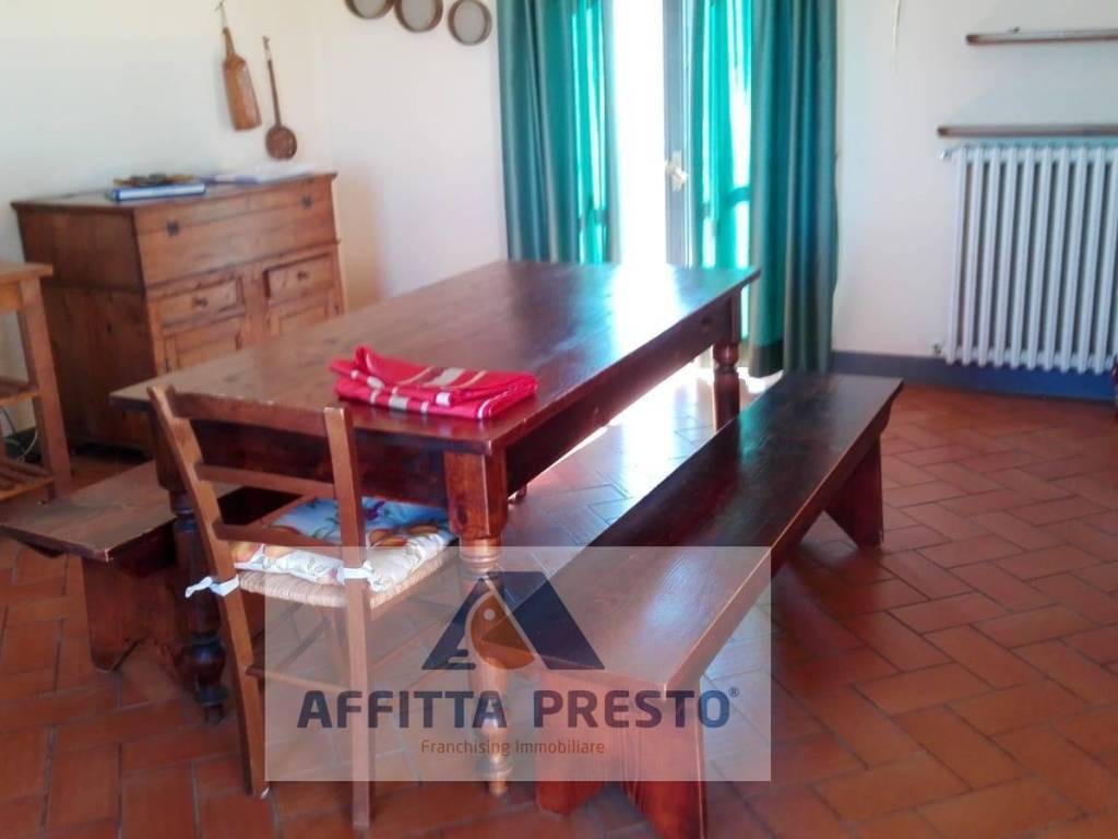 intera palazzina in affitto a Cerreto Guidi