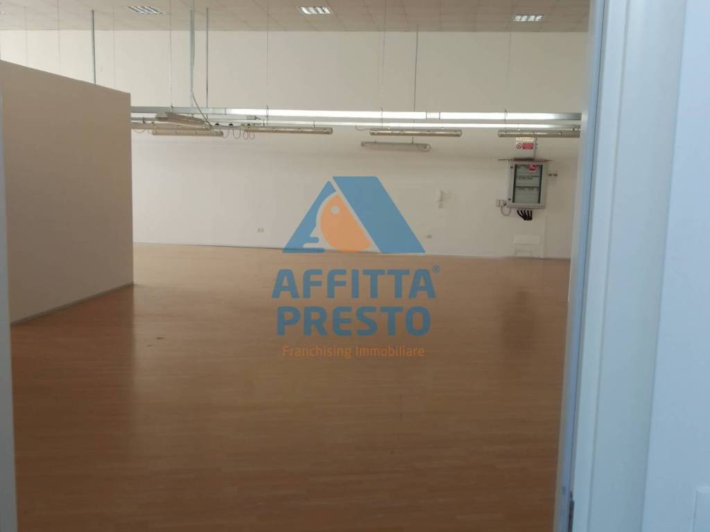 locale commerciale in affitto a Cerreto Guidi in zona Bassa