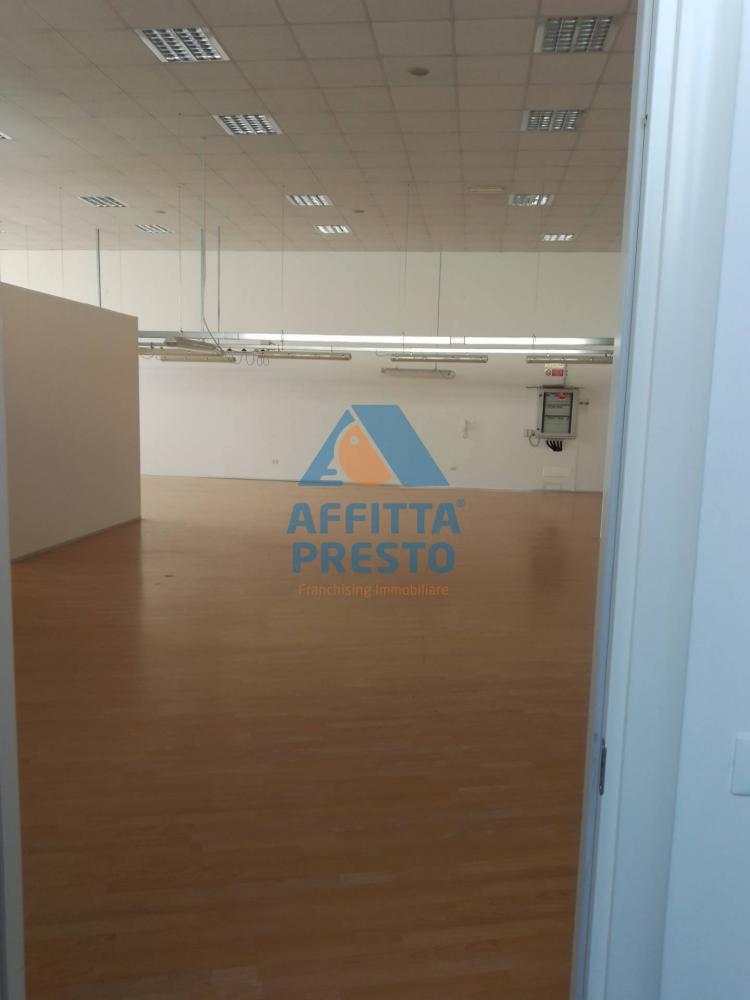 capannone in affitto a Cerreto Guidi in zona Bassa