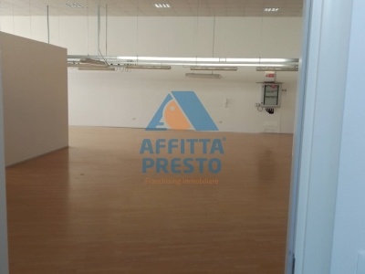 capannone in affitto a Cerreto Guidi in zona Bassa