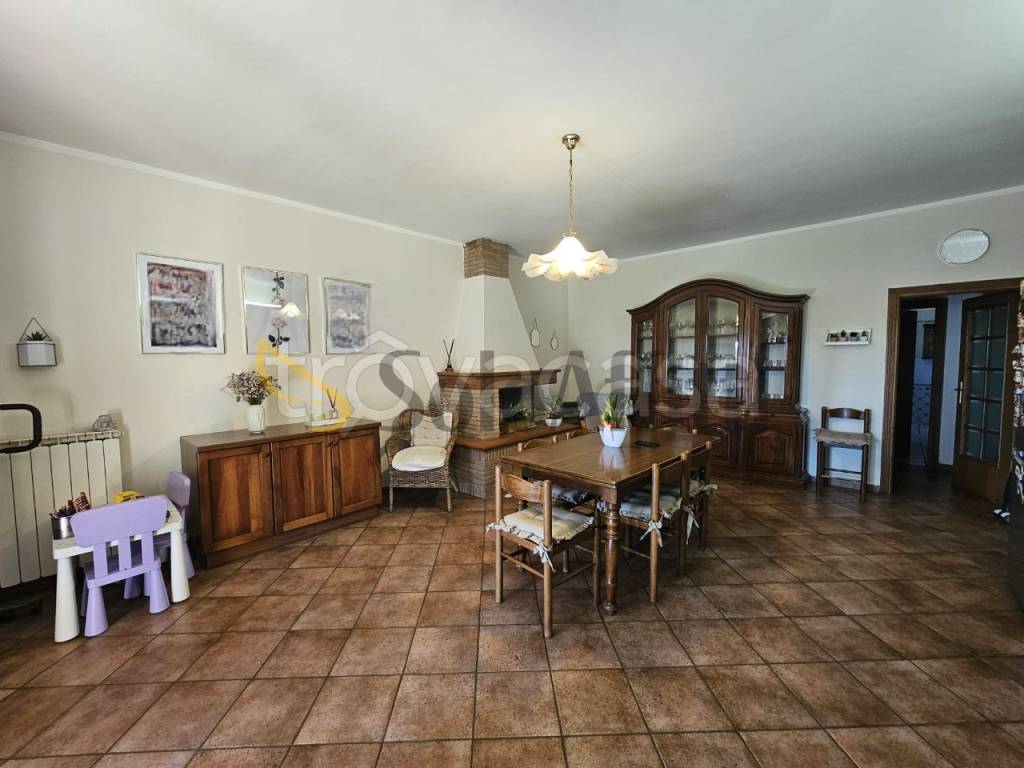 appartamento in affitto a Cerreto Guidi in zona Stabbia