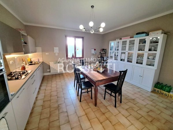 appartamento in affitto a Cerreto Guidi in zona Bassa