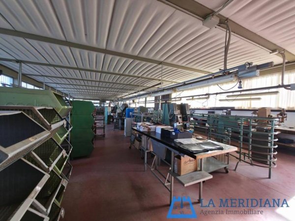 locale commerciale in affitto a Cerreto Guidi