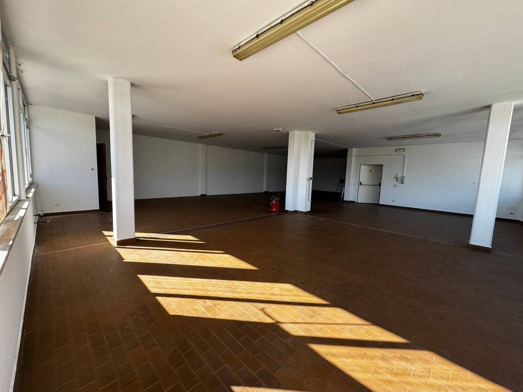 locale commerciale in affitto a Cerreto Guidi in zona Bassa