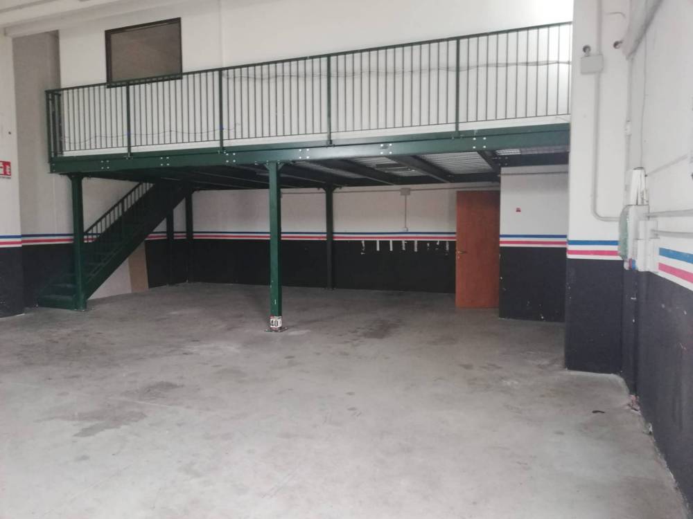 negozio in affitto a Certaldo