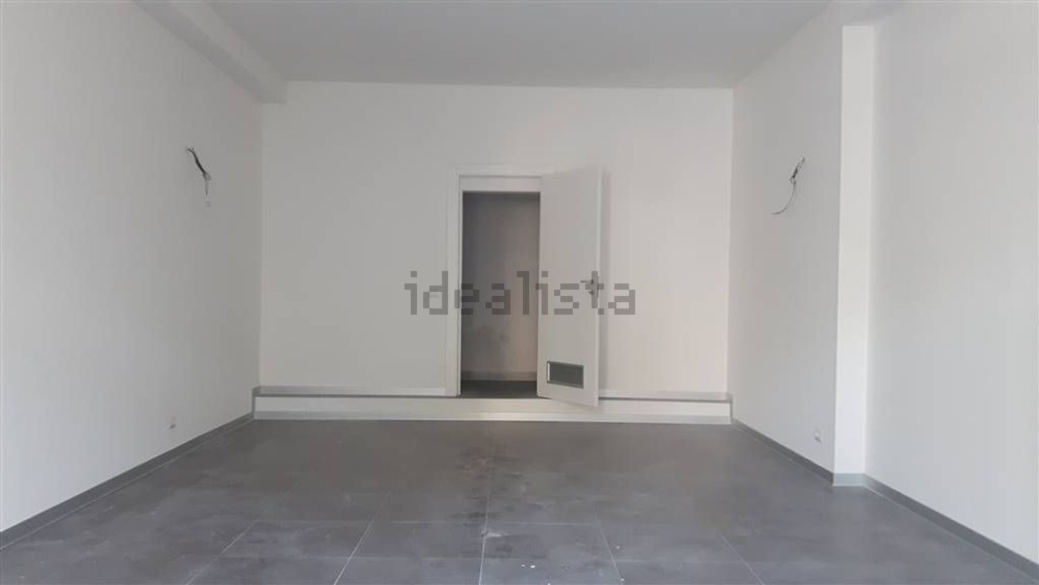 locale commerciale in affitto a Certaldo