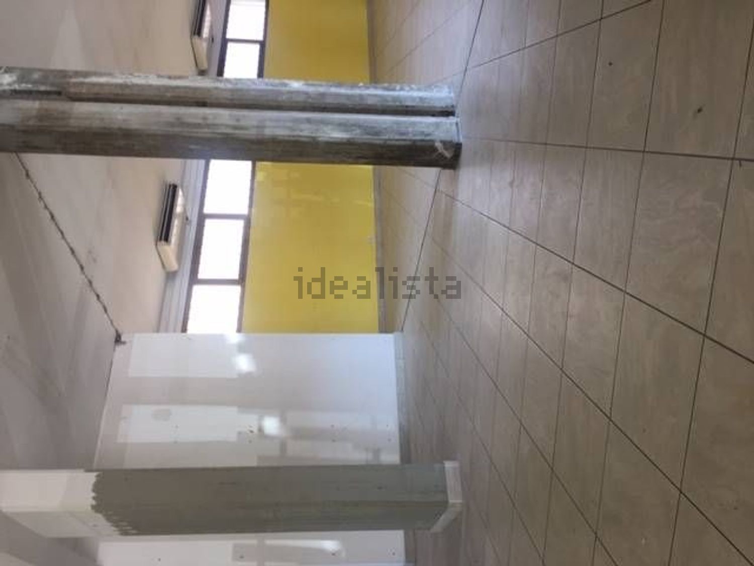 locale di sgombero in affitto a Certaldo