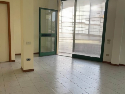 negozio in vendita a Certaldo