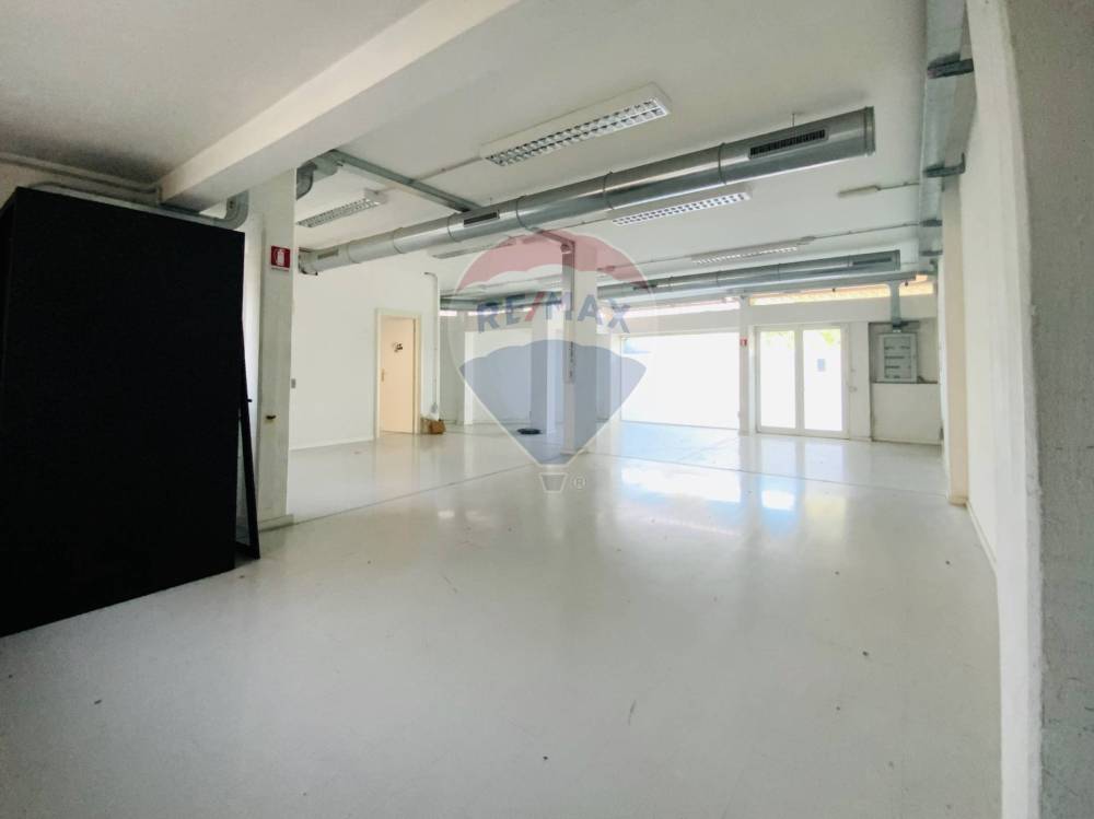 negozio in affitto ad Empoli