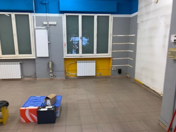 locale di sgombero in affitto ad Empoli