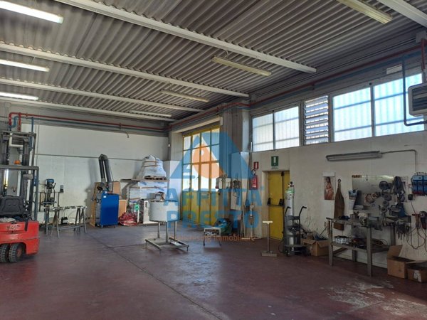 capannone in affitto ad Empoli