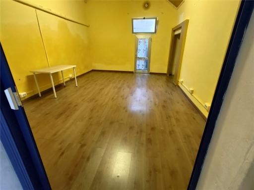 locale commerciale in affitto ad Empoli