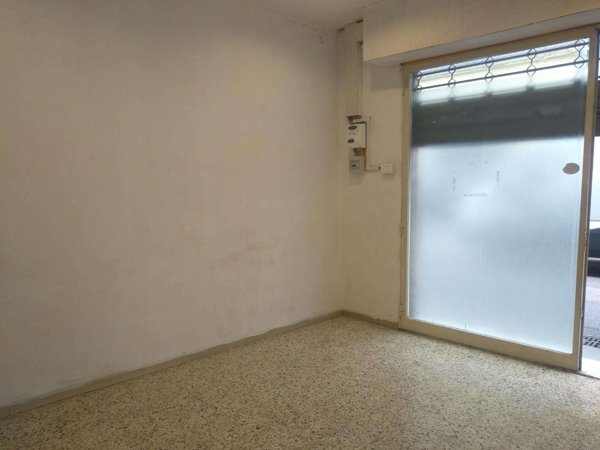 locale commerciale in affitto ad Empoli