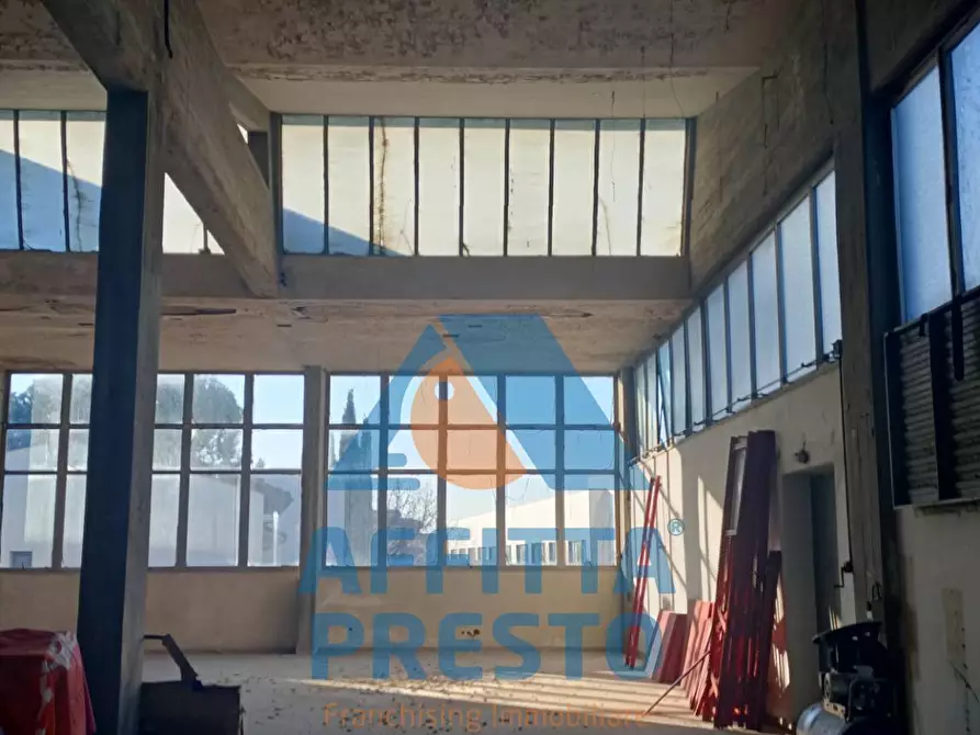 negozio in affitto ad Empoli in zona Centro Storico