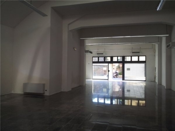 locale commerciale in affitto ad Empoli in zona Centro Storico