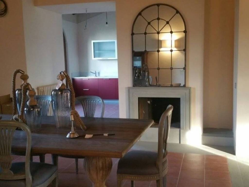 casa indipendente in affitto ad Empoli