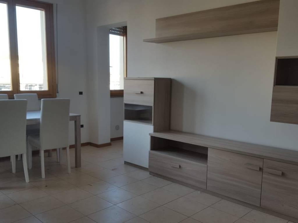 appartamento in affitto ad Empoli in zona Carraia