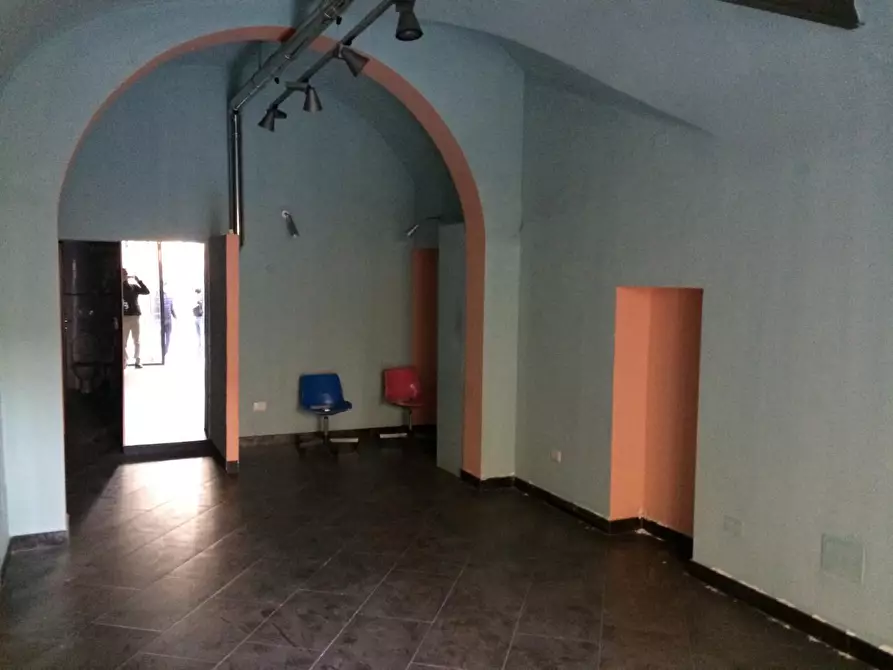 negozio in affitto ad Empoli