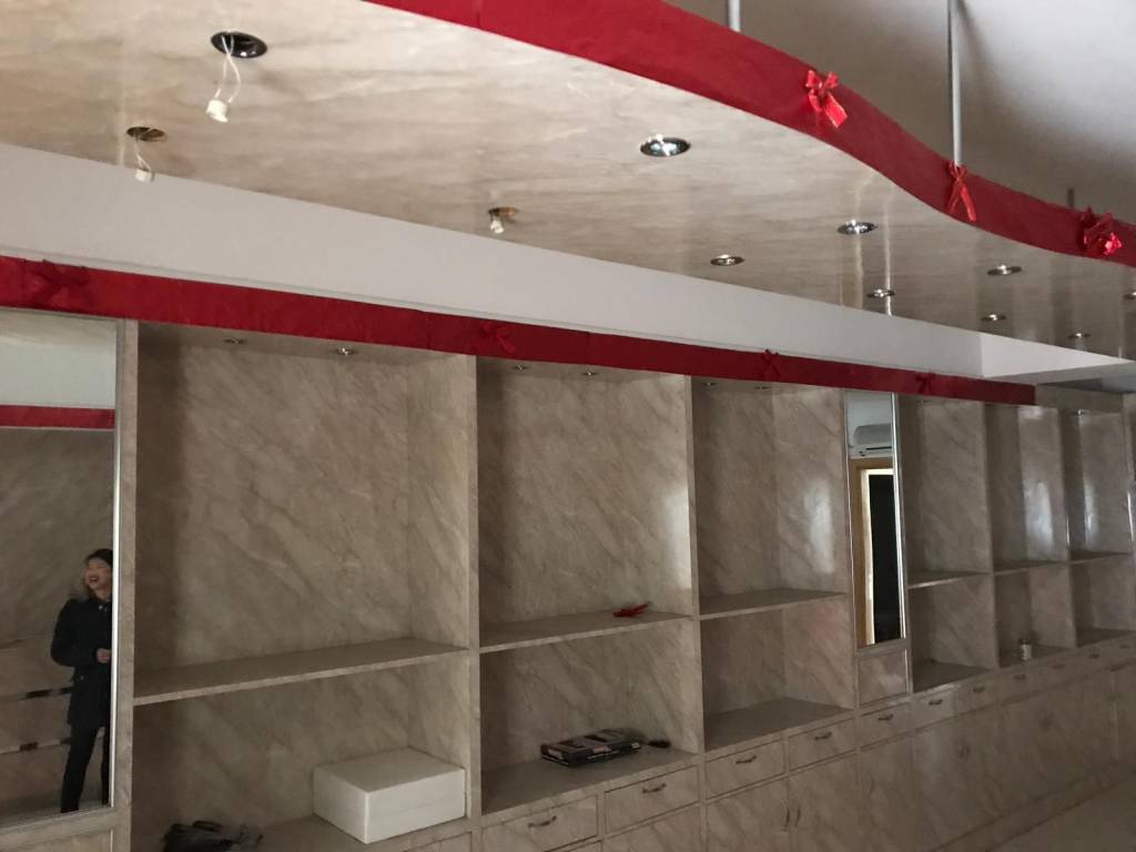 negozio in affitto ad Empoli