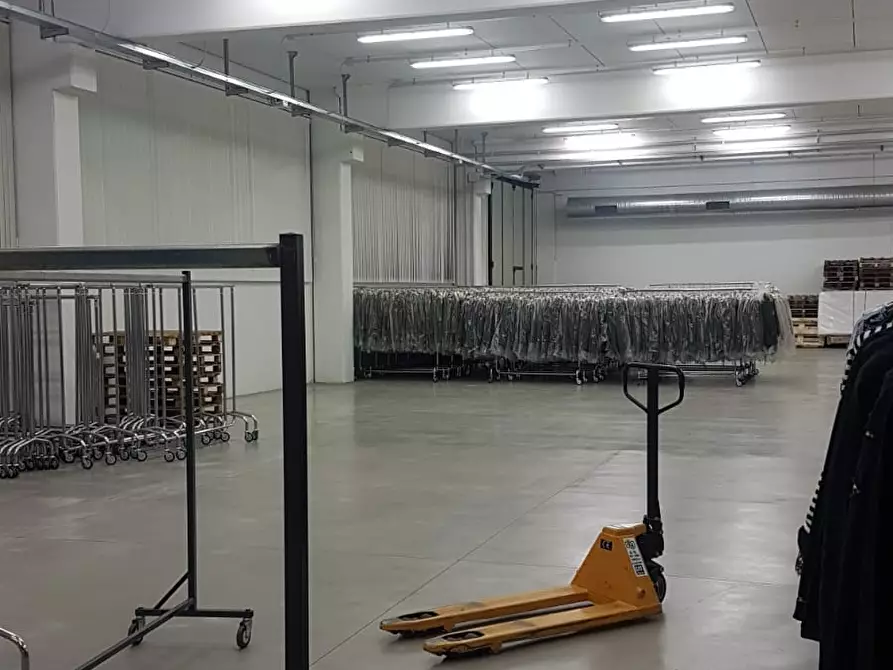 negozio in affitto ad Empoli