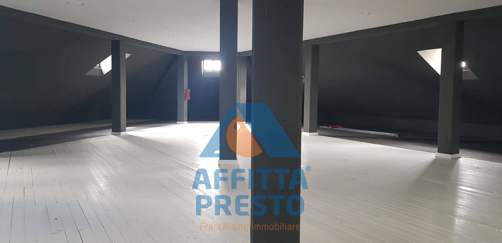 locale di sgombero in affitto ad Empoli