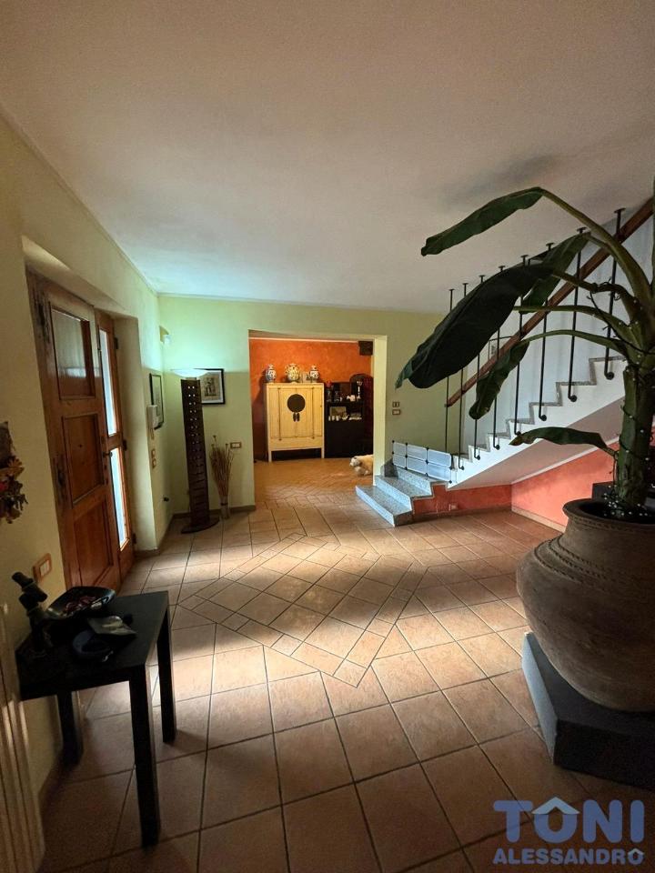 casa indipendente in affitto ad Empoli in zona Ponzano