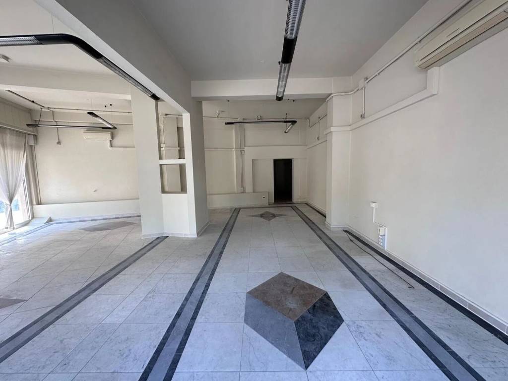 negozio in affitto ad Empoli