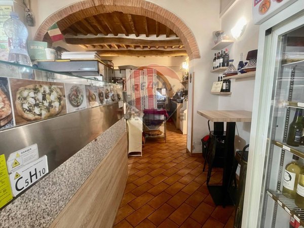 negozio in affitto ad Empoli