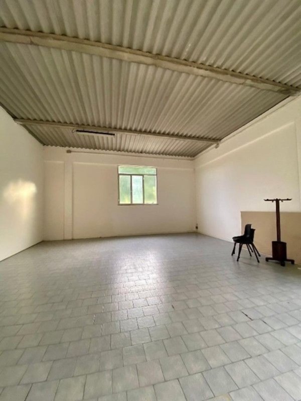 negozio in affitto ad Empoli
