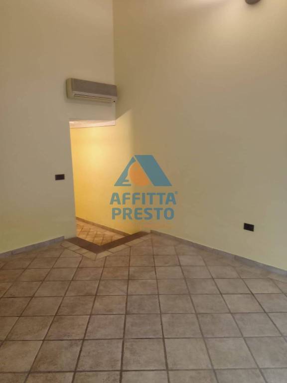 negozio in affitto ad Empoli in zona Centro Storico