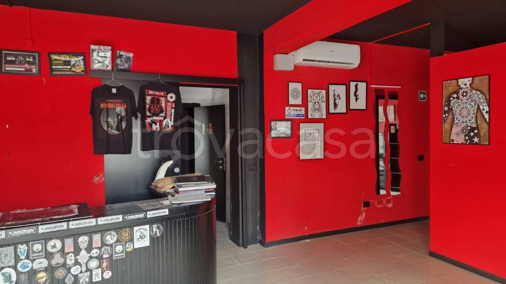 negozio in affitto ad Empoli