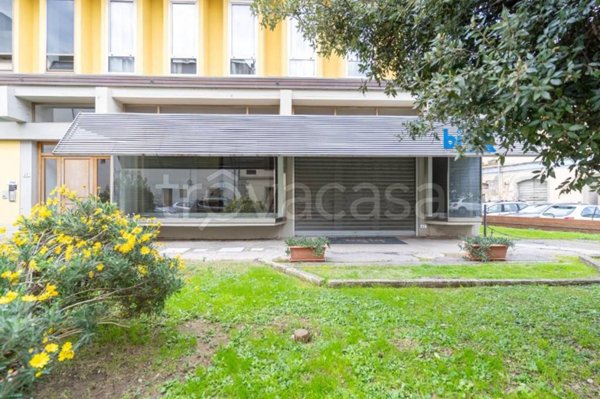 negozio in affitto ad Empoli in zona Centro Storico