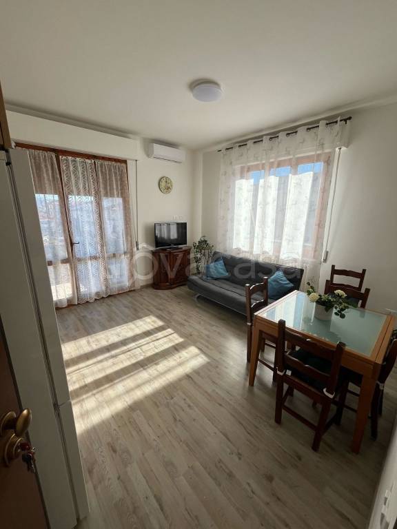 appartamento in affitto ad Empoli in zona Serravalle