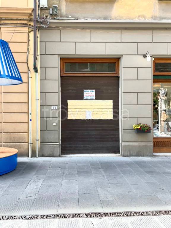 negozio in affitto ad Empoli in zona Centro Storico