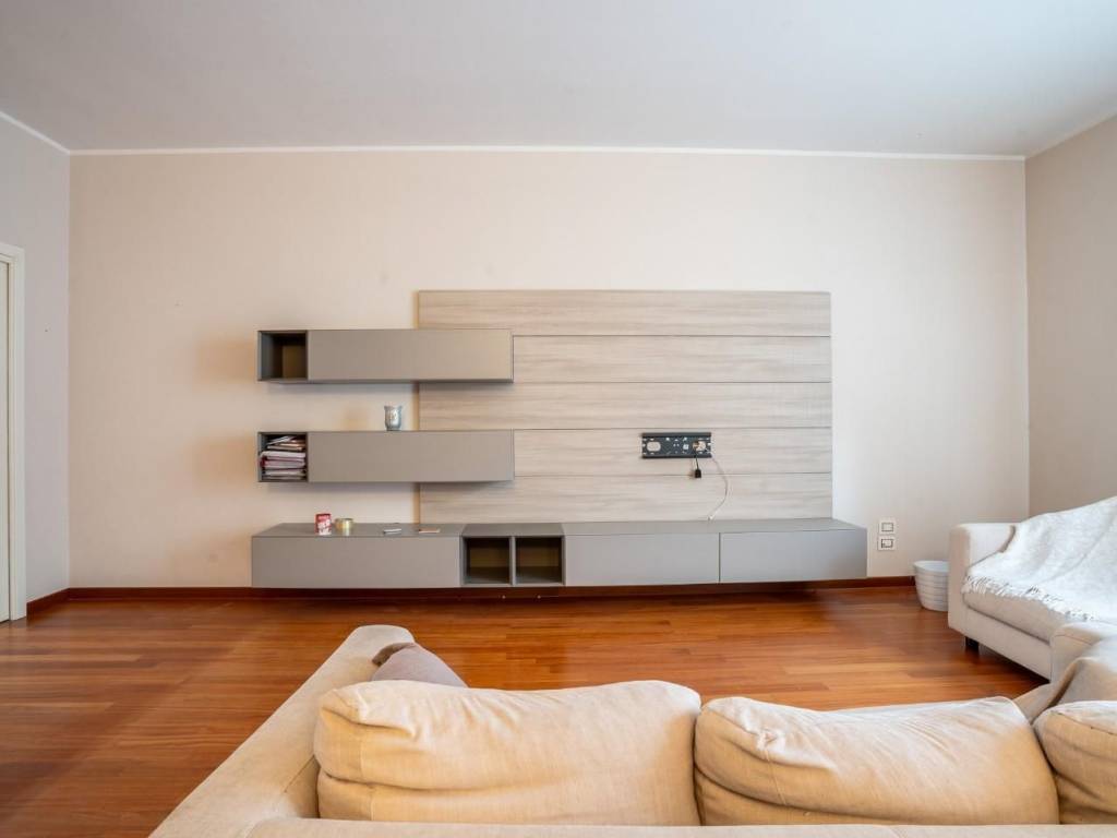 appartamento in affitto ad Empoli in zona Serravalle